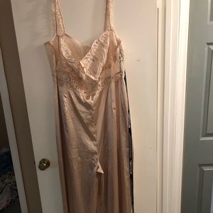 PRETTYLITTLETHING PLUS-SIZE JUMPSUIT